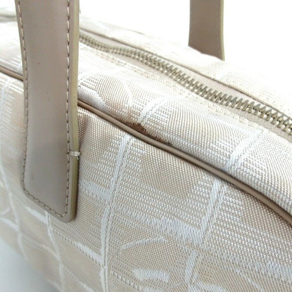 CHANEL Handbag Nylon jacquard with beige Leather - Picture 7 of 15